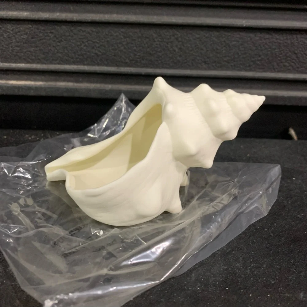 Yankee Candle Porcelain Conch Shell Tea Light Votive Candle Holder - Picture 4 of 10